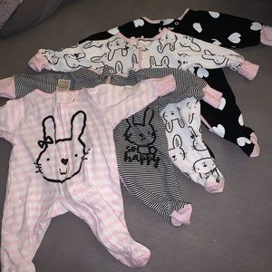 Gerber Baby Sleepers - EUC